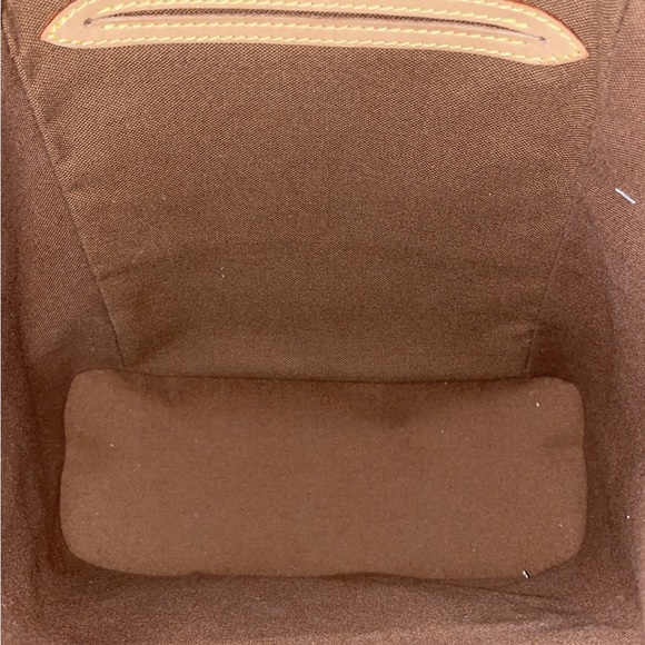 Louis Vuitton Montsouris Backpack - Picture 7 of 9